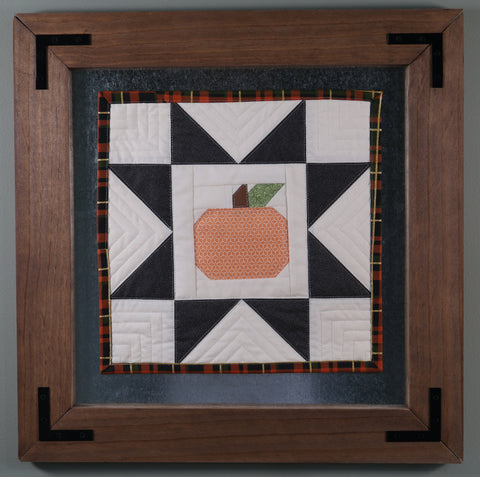 Harvest Star | Pumpkin Sawtooth Star Quilted Wall Hanging