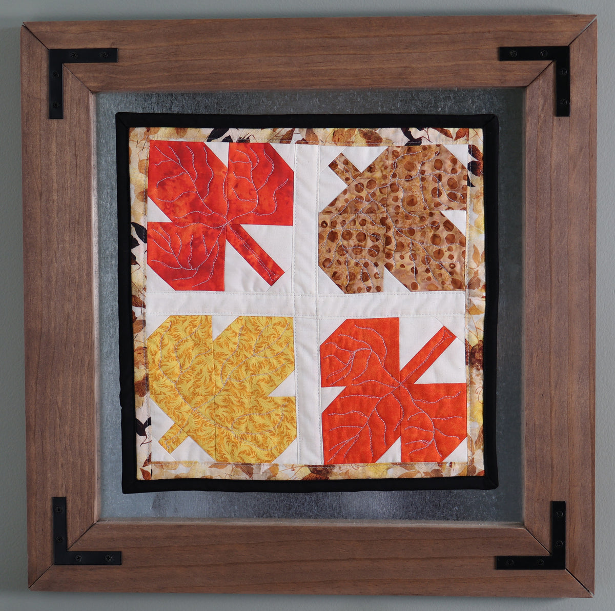 Turning Leaves | Fall Leaf Quilted Wall Hanging